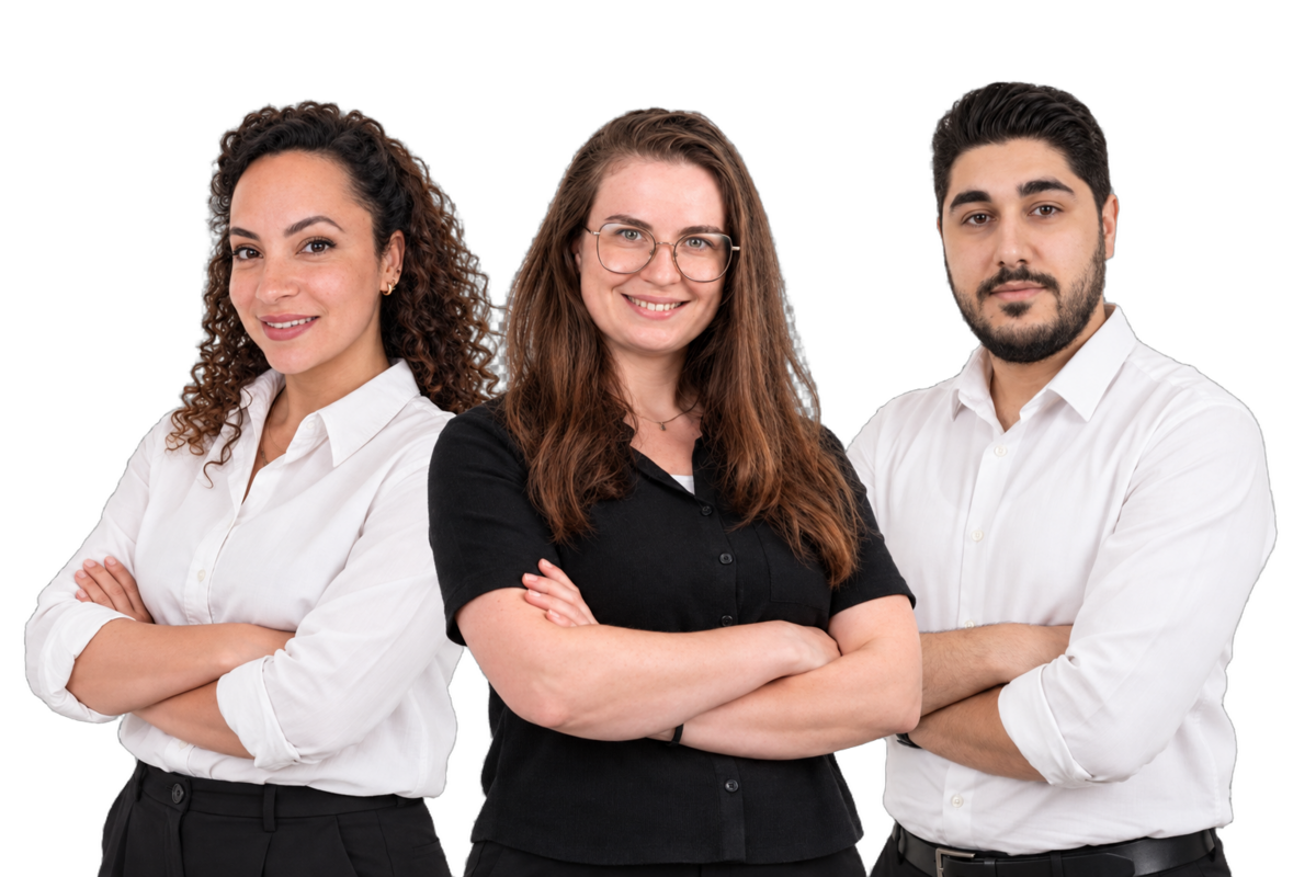 Hadar, Polina and Oliver, the team behind SHINOVA